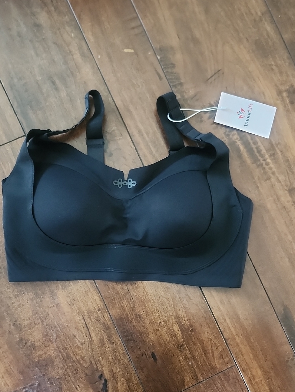 Women’s Black Seamless Support Bra
